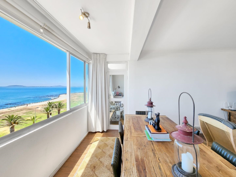 2 Bedroom Property for Sale in Mouille Point Western Cape